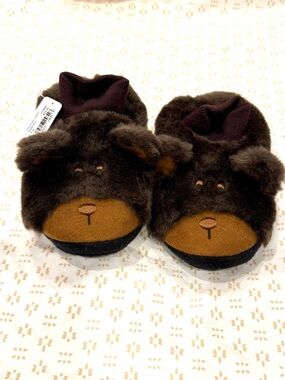 L.L. Bean toddler Brown Bear Plush Slippers